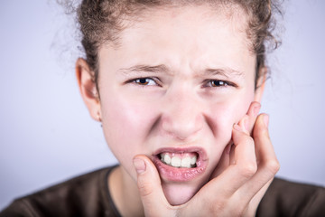 Home Remedies for treating wisdom tooth pain