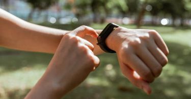 What to Look Out for When Buying a Fitness Tracker