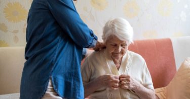Signs You Should Consider Assisted Living for Your Elderly Parent