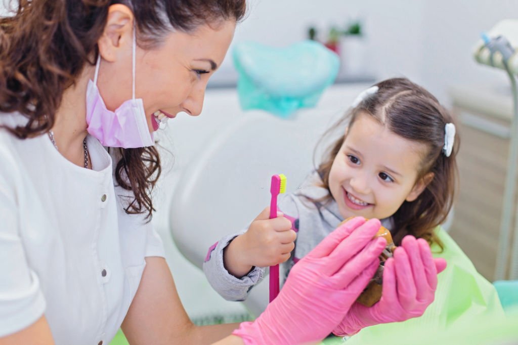 7 Alasan Utama Menjaga Kesehatan Mulut Anak Anda – Anda Harus Sehat